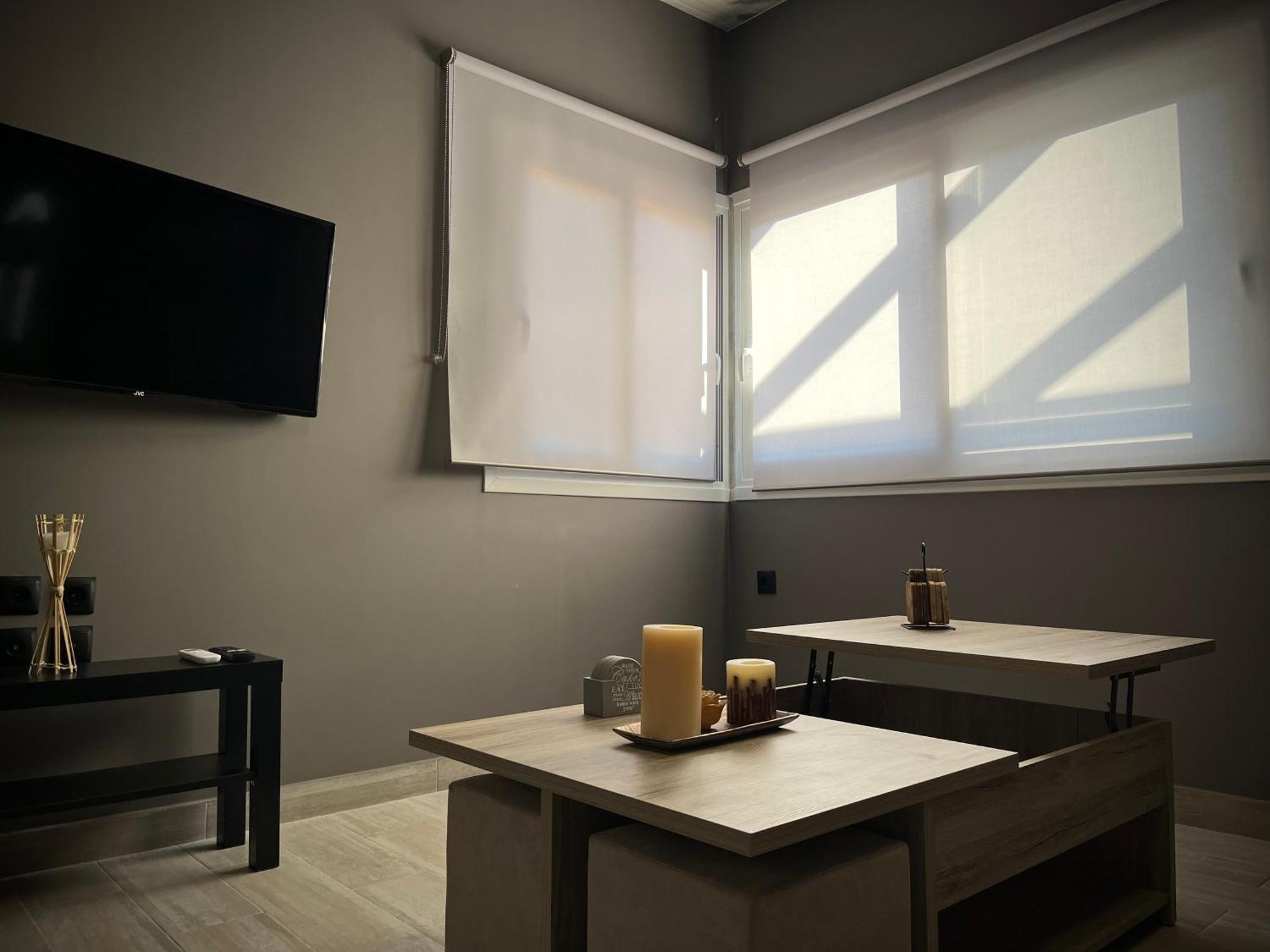 Joannas Airport Luxury Rooms Artemida  Eksteriør billede