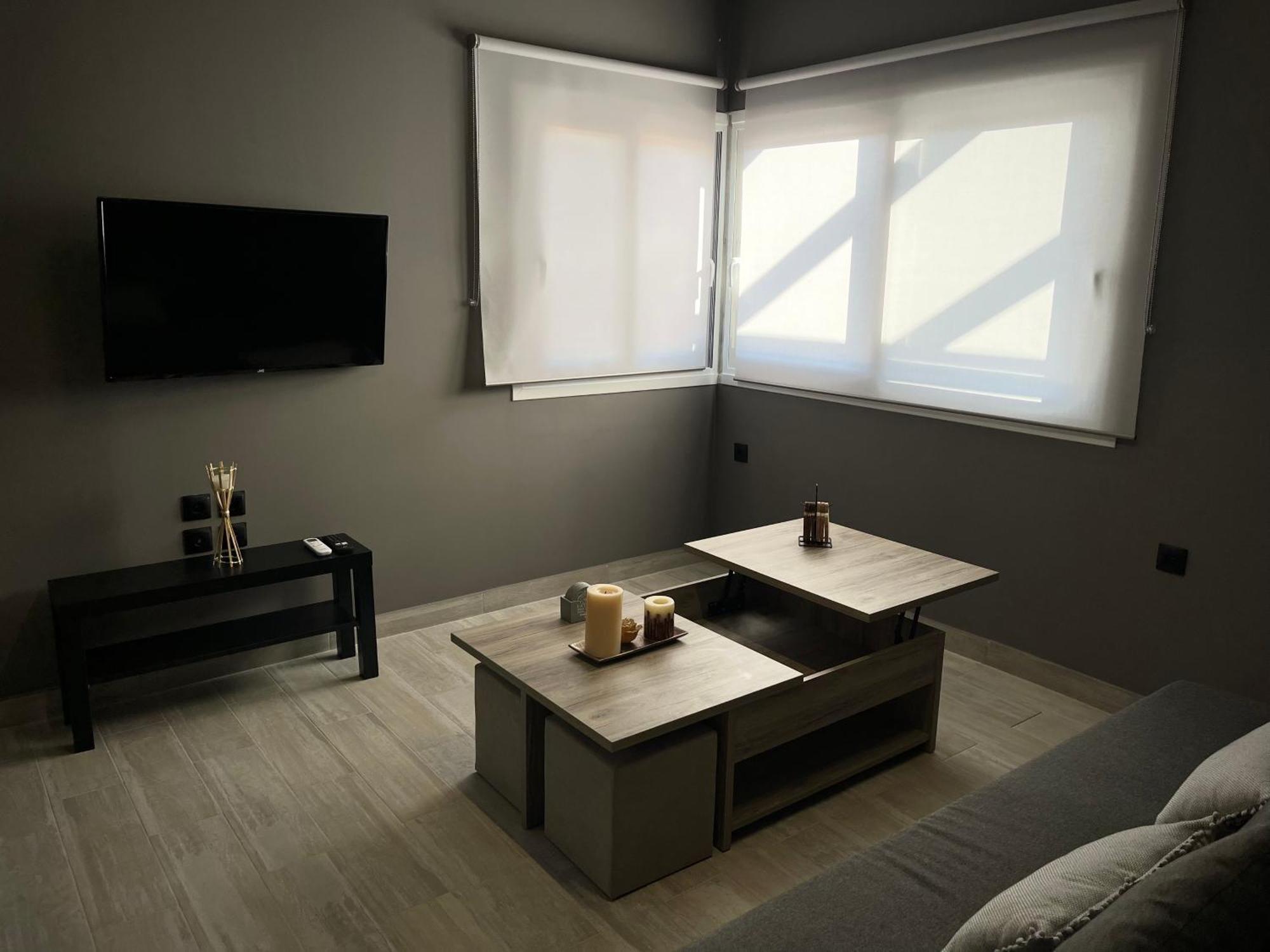 Joannas Airport Luxury Rooms Artemida  Eksteriør billede