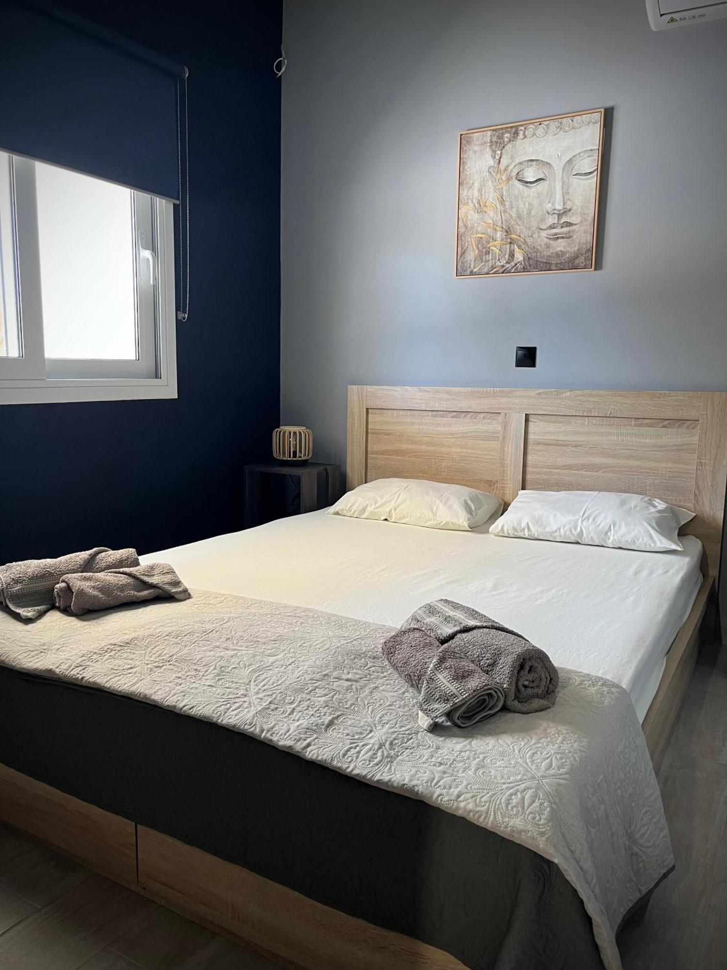 Joannas Airport Luxury Rooms Artemida  Eksteriør billede